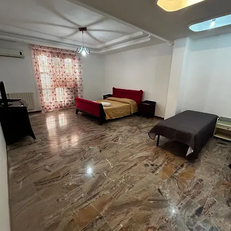 Apartman Lory *